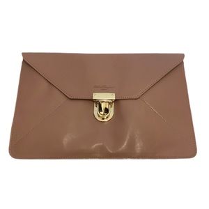 SOLD⛔️ Salvatore Ferragamo Envelope Clutch